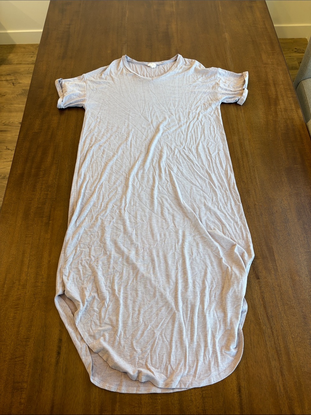 Relaxed Crewneck Midi Dress in Pale Lavender